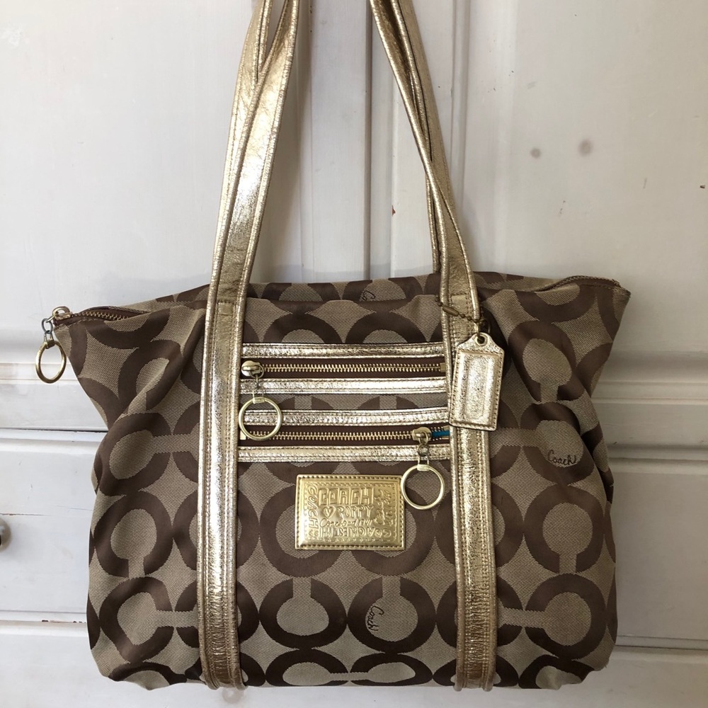 Coach shoulder bag